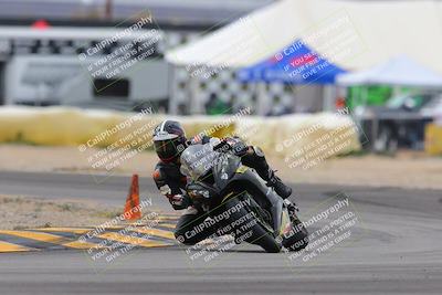 media/Jan-15-2023-SoCal Trackdays (Sun) [[c1237a034a]]/Turn 2 Set 2 (1155am)/